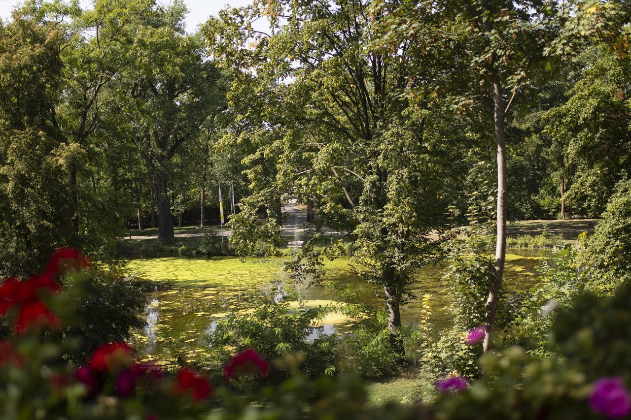 Schlosshotel Villa Westerberge 애세르슬레벤 외부 사진