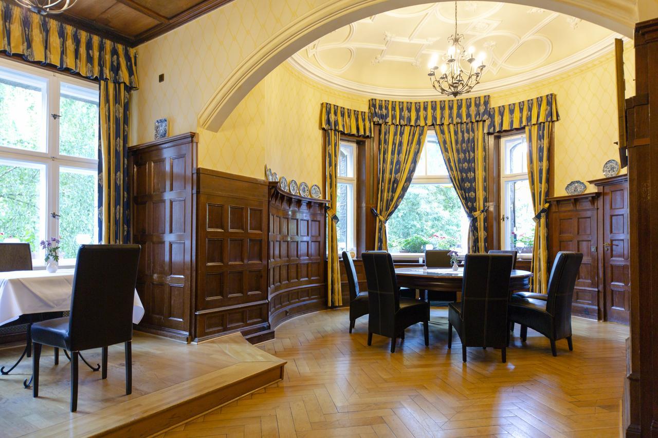 Schlosshotel Villa Westerberge 애세르슬레벤 외부 사진