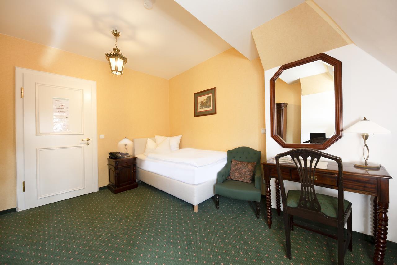 Schlosshotel Villa Westerberge 애세르슬레벤 외부 사진