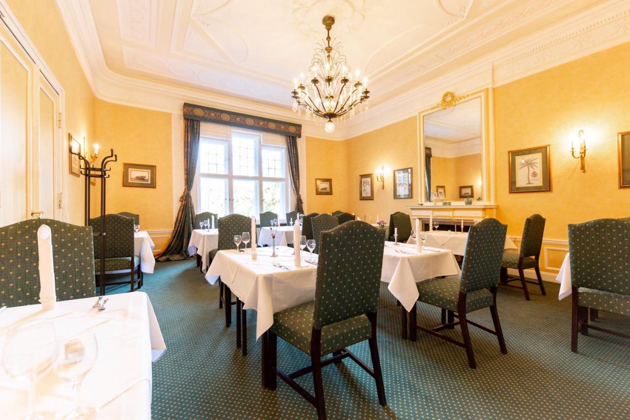 Schlosshotel Villa Westerberge 애세르슬레벤 외부 사진